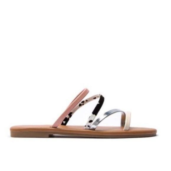 !! NEW !! Strappy Slide Sandals in Blush Pink & Cow Print - Picture 2 of 5